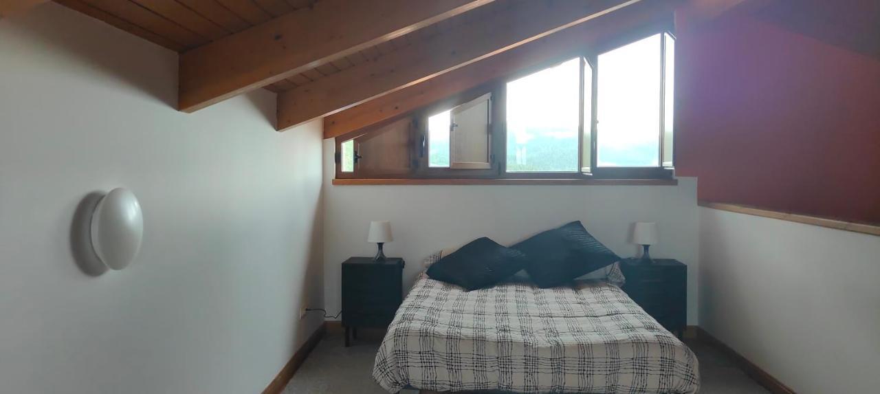 La Casita De Titi Villa Pravia Buitenkant foto