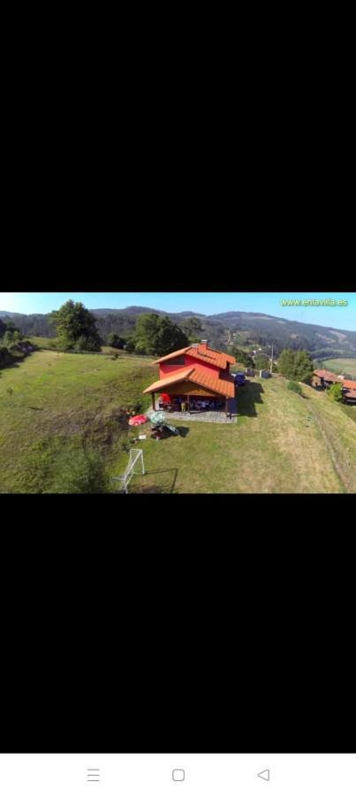 La Casita De Titi Villa Pravia Buitenkant foto