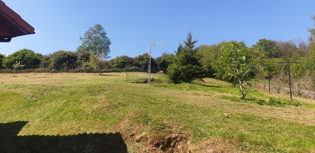 La Casita De Titi Villa Pravia Buitenkant foto