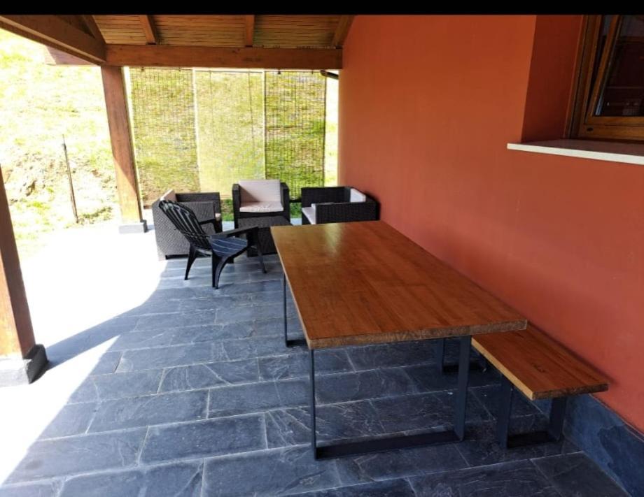 La Casita De Titi Villa Pravia Buitenkant foto
